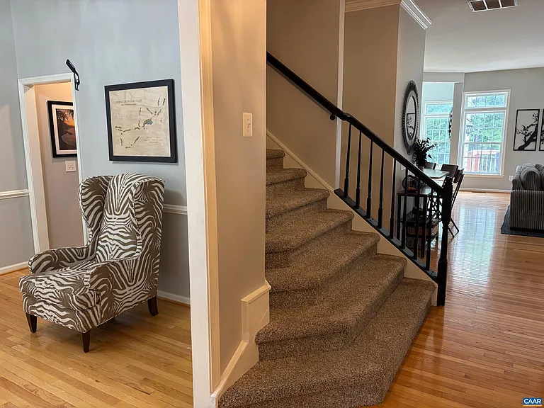 42 Branch Ln — Photo 4