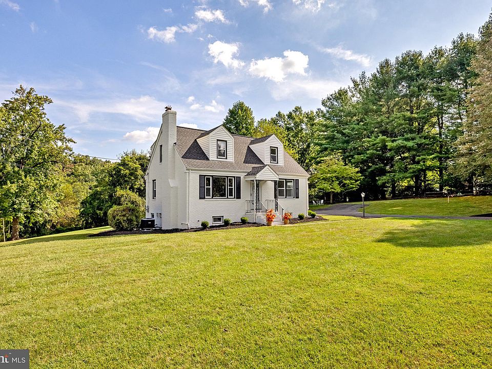 11410 Waples Mill Rd, Oakton, VA 22124 MLS VAFX2147682 Zillow