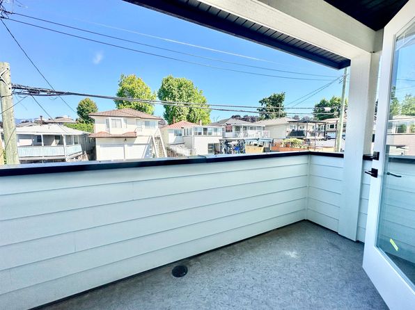 2 bedroom rental in Burnaby — photo 16