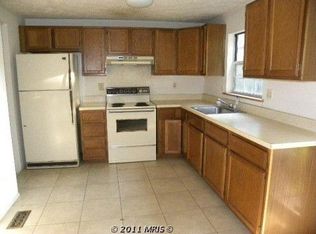 3020 N Dale Ln, Bowie, MD 20716