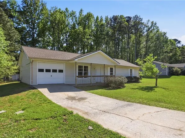 3233 Lancer Dr, Powder Springs, GA 30127