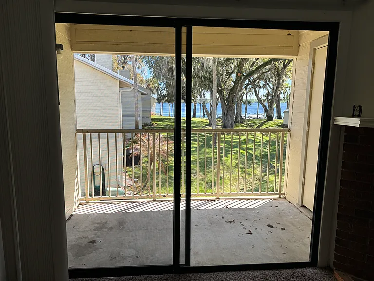 220 Hiawatha Ct E #220 — Photo 19