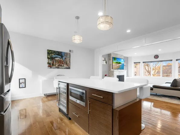 807 Edgewood Lane image 12 of 37