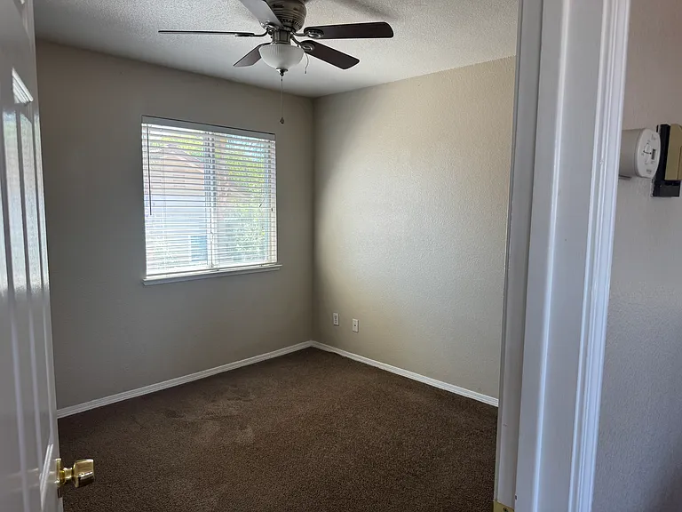 1111 Fremont Ave — Photo 8