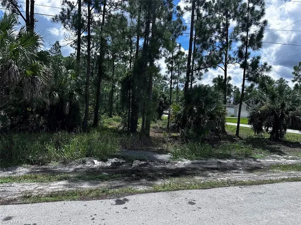 3400 Gene AVE N, LEHIGH ACRES, FL 33971