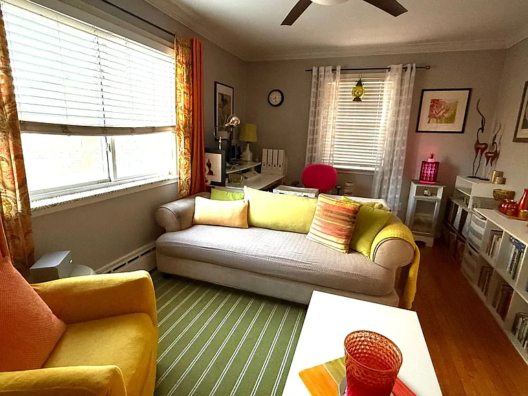 8705 Plymouth St — Photo 12