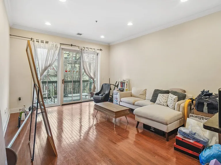 61 Grand St #2C — Photo 2