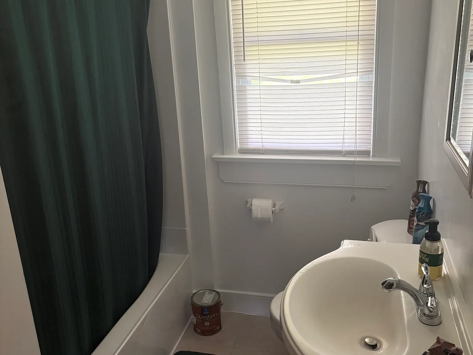 3 bed, 1098 sqft, $800 — Photo 2