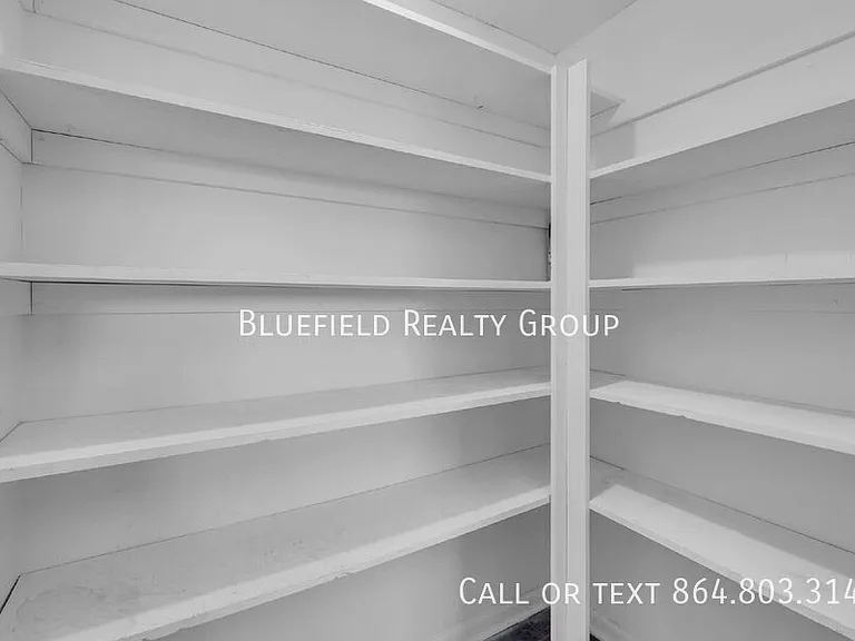 250 Elm St #922 — Photo 13