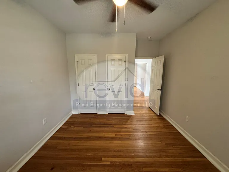 The Broadmoor Apartments — Photo 20