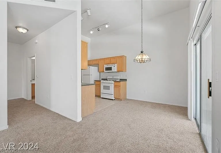 3540 Cactus Shadow St #204 — Photo 7