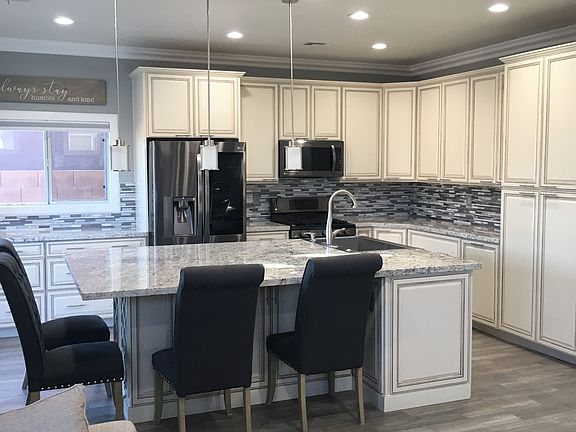 Kitchen/Dining (After)