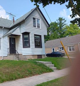 253 South Main St STREET UNIT 255, Saukville, WI, 53080