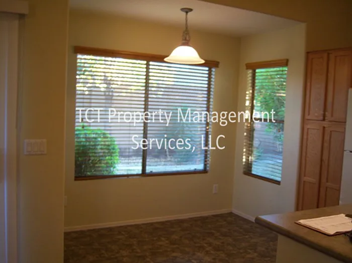 3 bed, 2.0 bath, 1607 sqft, $1,850 — Photo 3
