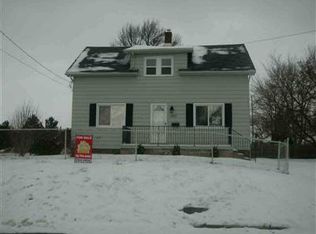 1311 E Decamp St, Burton, MI