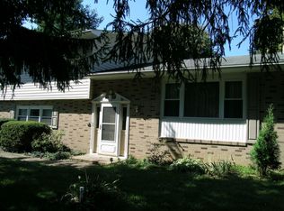 630 Carriage Ln, Dover, DE 19901