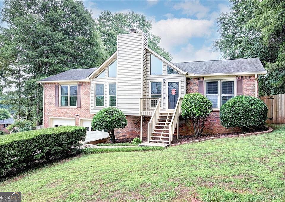 1st image of 45 Skyview Cir