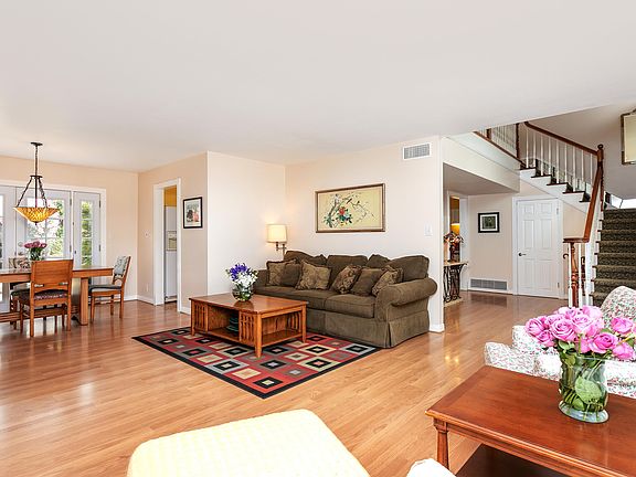 4th image of 1433 Calle Colina