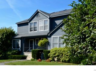 37 Fawn Ridge Ln, Wilton, CT 06897
