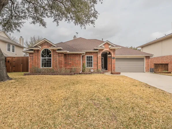 628 Teakwood Dr, Flower Mound, TX 75028