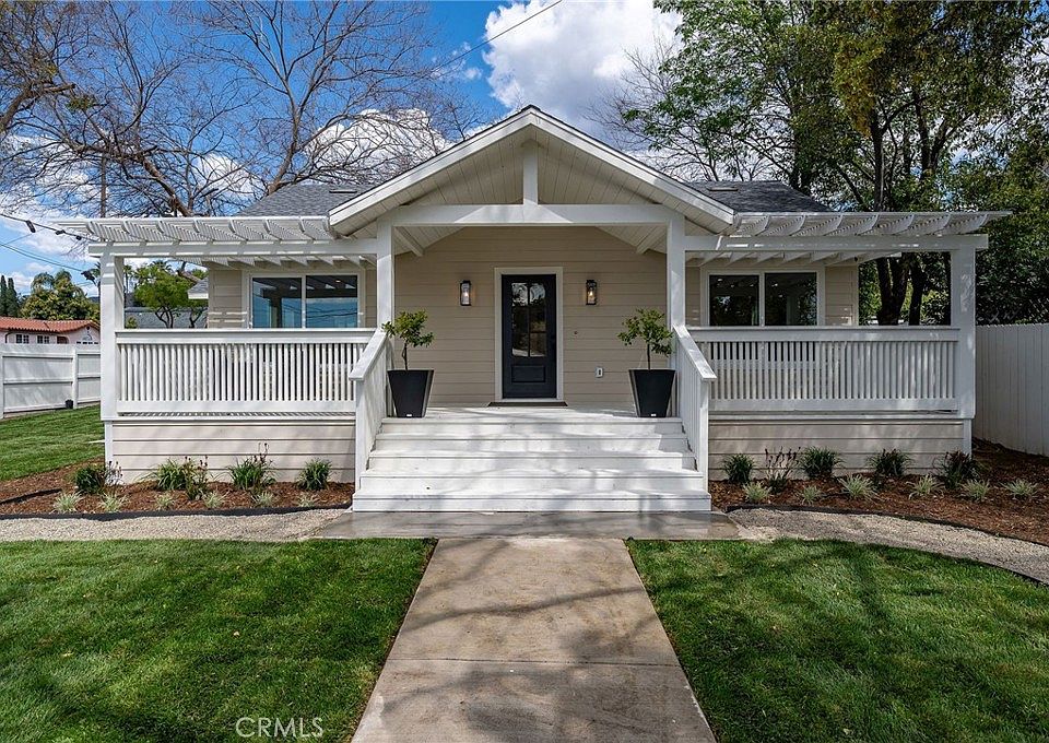 1st image of 363 Figueroa Dr