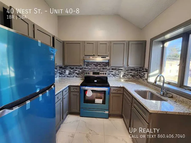 40 West St #40-8 — Photo 1