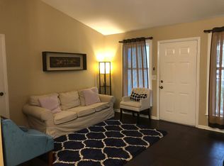 430 Queens Rd APT 131, Charlotte, NC 28207
