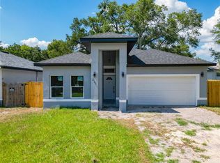 231 W 8th St, Apopka, FL 32703