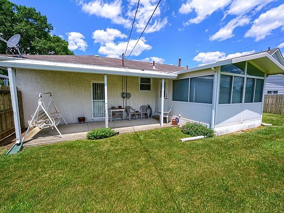 5th image of 59 Ziegler Ave