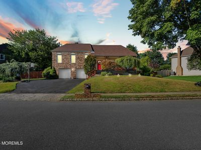 39 Homestead Circle, Marlboro, NJ, 07746