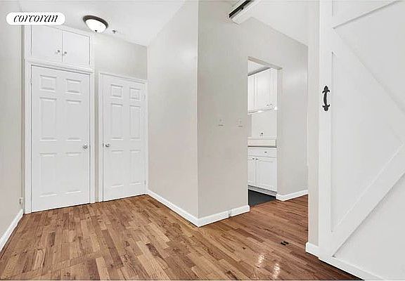 5th image of 372 De Kalb Ave #1B