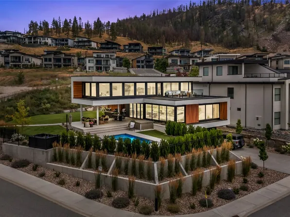 9783 Centrestone Dr, Lake Country, BC V4V 2J3