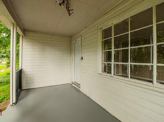 3 bed, 1072 sqft, $850 — Photo 2