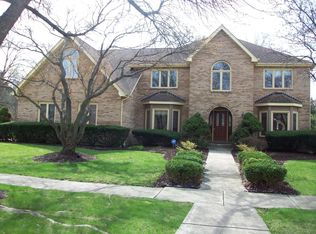 1000 Sheringham Dr, Naperville, IL