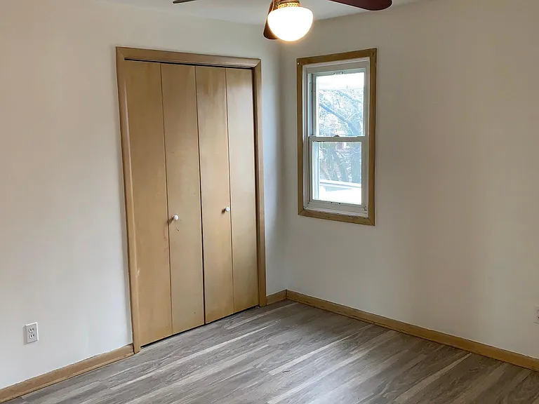 13578 Cedar Rd #2 — Photo 6