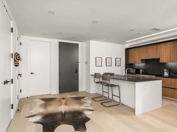 856 Washington Avenue 5A image 3 of 19