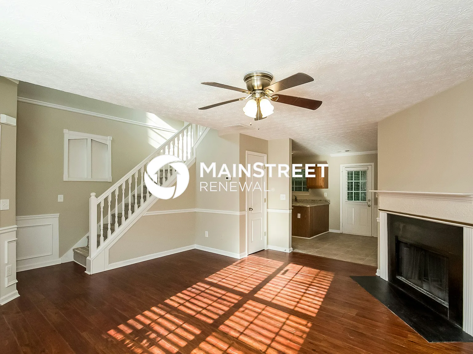4397 Chester Ln — Photo 4