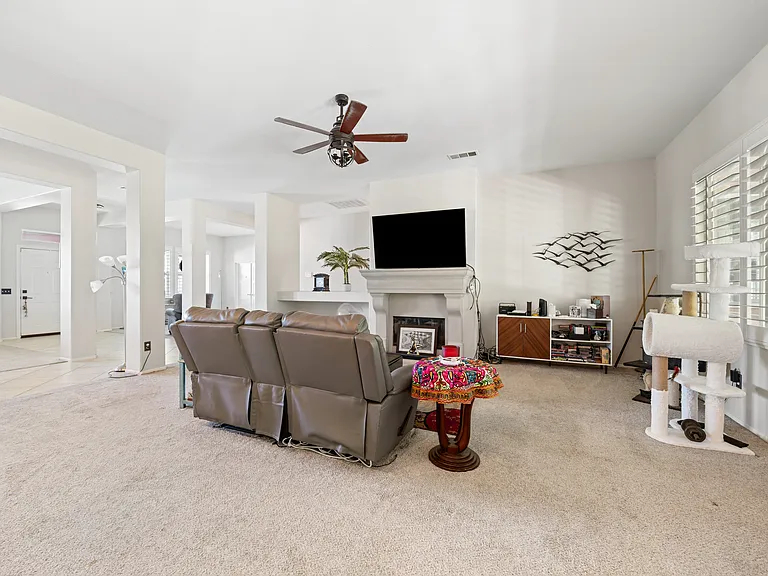 5512 Las Brisas Ter — Photo 15