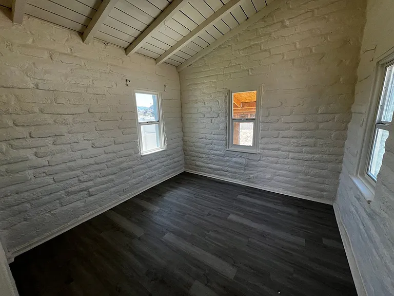 72061-72067 Joshua Dr — Photo 10