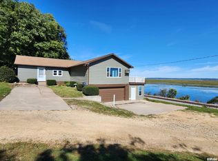 1630 468th Ave, Clinton, IA 52732