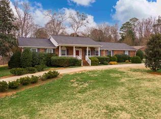 319 Heathwood Dr, Spartanburg, SC 29307