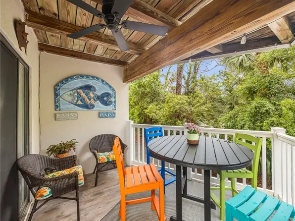 1524 Wood Ave APT 106, Saint Simons Island, GA 31522