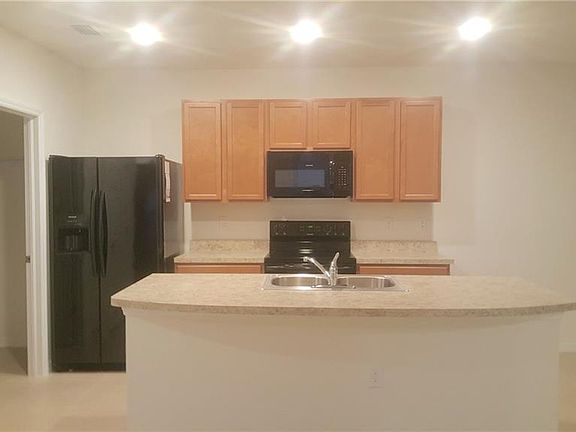 3rd image of 10668 Crossback Ln #10668