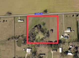1869 Fuselier Rd, Arnaudville, LA 70512
