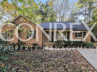 2424 Applegate Dr, Concord, NC 28027