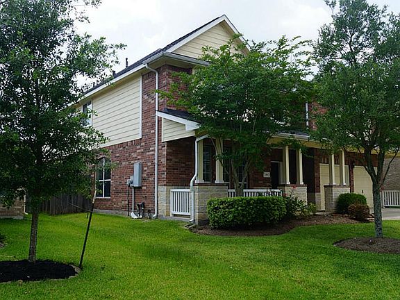 2nd image of 2304 Canyon Springs Dr