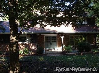 2357 Hollands Grove Rd, Washington, IL 61571