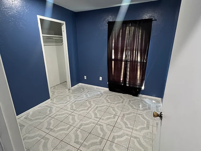 2709 Catalina Way — Photo 1