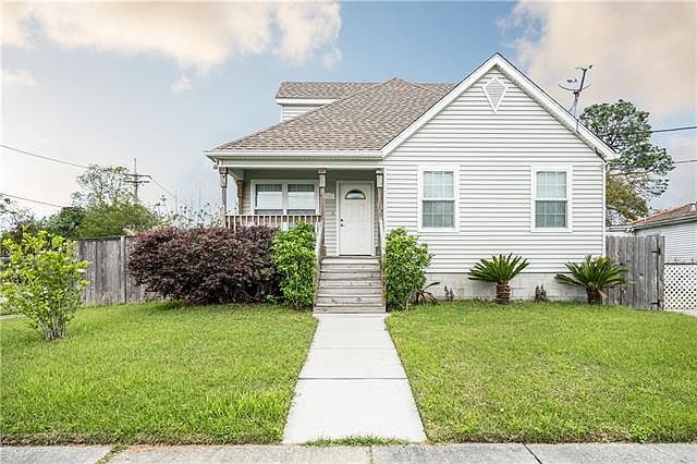 1st image of 3461 Desaix Blvd