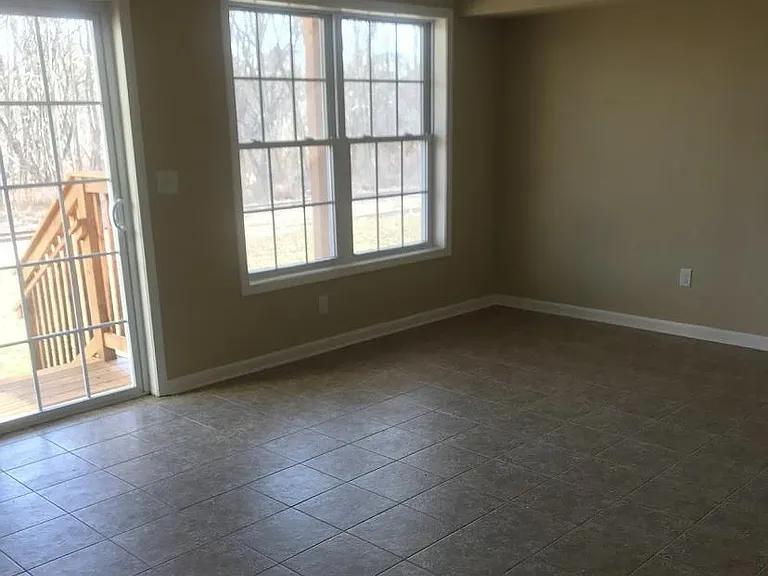 1-32 Bove Ln — Photo 1